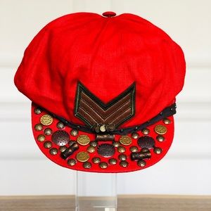 Red Balloon 8 Panels Large Crown Light Airy Linen